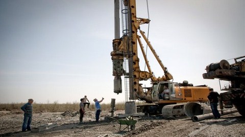 Farklı senaryolara, ülkelere, sektörlere ve yakıt türlerine göre en son enerji arz ve talep projeksiyonları