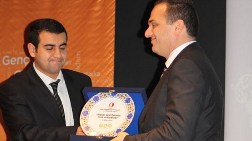ODTÜ Genç Girişimciler Topluluğu Dumankaya İnşaat'ı Yılın Girişimcisi Seçti 