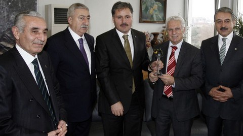 ''AVM'lerin Kentin Dışına Çıkarılması Gerekiyor''