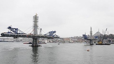 "Eklektik Bir Tarzda Osmanlı Geçmişinin Tekrar İcadı"