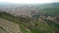 Bergama Dünya Kültür Mirası Adaylığı Dosyasını Teslim Etti
