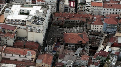 "Emek'te Kamu Kararı Müteahhide Devredildi"