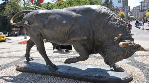 Kadıköy'ün Boğası Saraya mı Gidiyor?