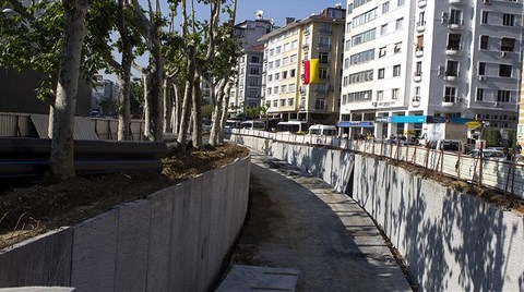 Taksim’in Üstü Altında 