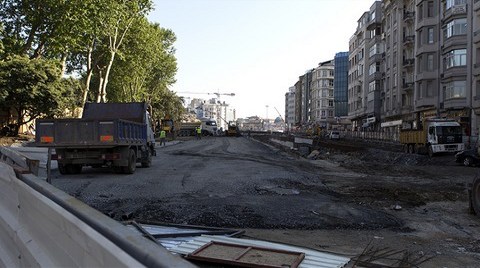 Taksim’in Üstü Altında 