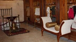 Atatürk Anı Evi Restore Edildi