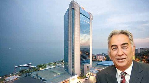Arazisini İşgal Edenler İçin Ev Yapacak