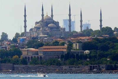 Silueti Bozan Kulelere Yıkım Kararı!