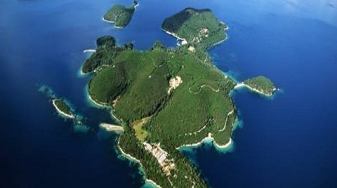 Skorpios Adası'nın Satışı İnceleniyor