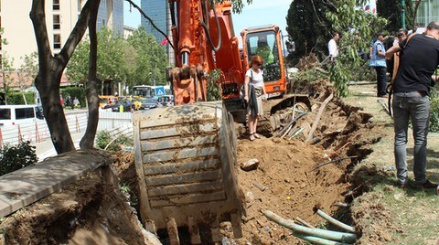 İstanbul Gezi Parkı için Nöbette