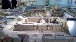 Berlin Kent Sarayı Yeniden Yapılıyor