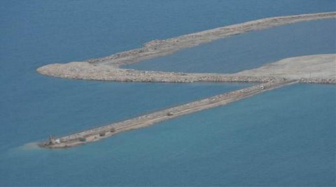 Denize Dolgu Havalimanı İçin 13 Milyon Taş!