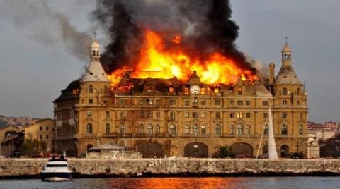 Haydarpaşa'da Yangının Sebebi İzolasyon Malzemesi