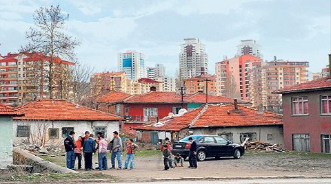 Kuleler Arasında ‘Çukur’da Kaldılar!