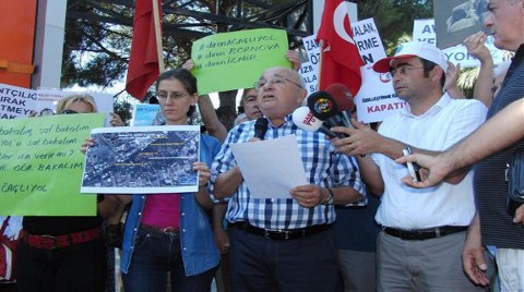 İzmir'de 'Diren Ağaçlı Yol' Eylemi!