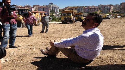 Vekiller ODTÜ Ağaçlarına Sarıldı
