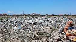 Arnavutluk 'Çöp'e Direnemiyor