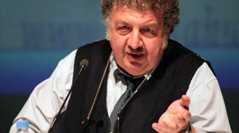 Oktay Ekinci'yi Kaybettik