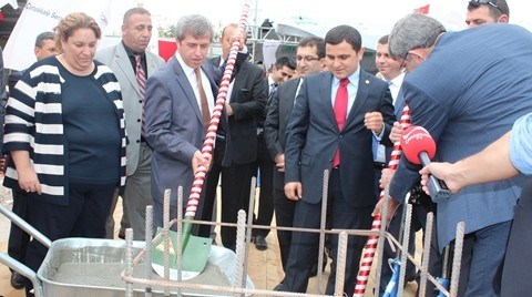 Kale Seramik 19'uncu Fabrikasının Temelini Attı