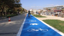 Kadıköy’e Mavi Bisiklet Yolu