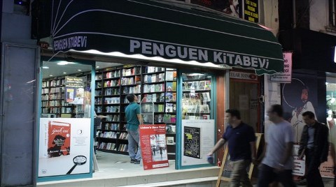 Penguen Kitabevi Kozmetikçi Olacak!