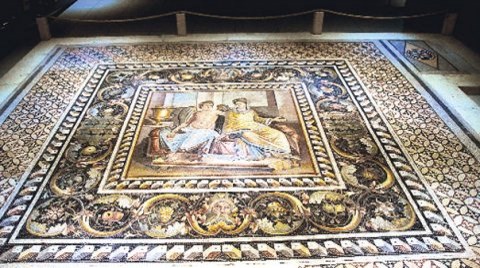 Zeugma Mozaikleri ABD'de Zemin Süsü Oldu!