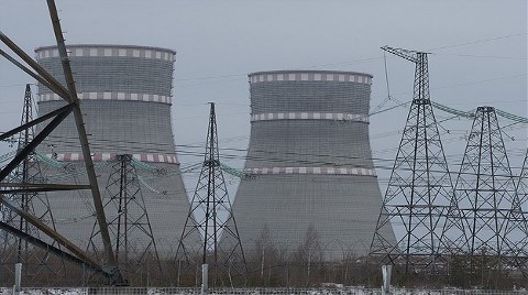 Greenpeace'den Nükleer Santrale Baskın