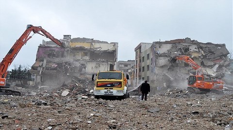 Dönüşüm Deprem Öncelikli Değil, Ciro Öncelikli Yapılıyor!