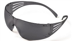 Yeni 3M™ SecureFit™ İş Güvenliği Gözlükleri
