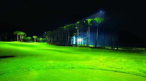 24 Saat Aralıksız Golf Oynamak için LG