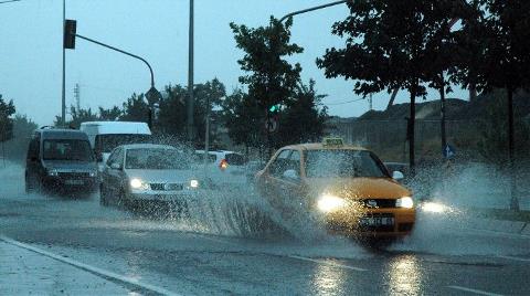 İstanbul'da Sel Değil 'Altyapı' Felaketi