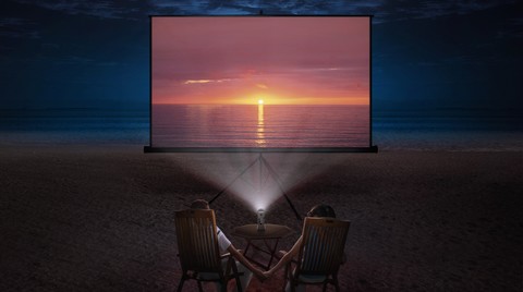 LG Mini Beam Projektör ile Sinema Keyfi Her Yerde