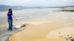 Burdur Gölü'nde Yılda 330 Milyon Ton Su Yok Oluyor