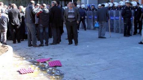 Konutzedelerden Belediyeye Yumurtalı Tepki