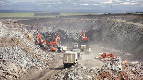 İnşaatta Yeni Fırsatçılık Yöntemi: "Kaz-Doldur"