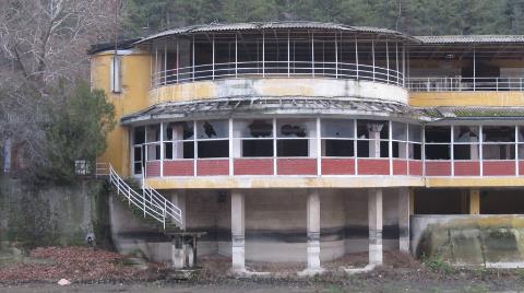 Çubuk Barajı'ndaki Tarihi Yapılar Kaderine Terk Edildi