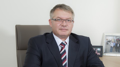 Dr.