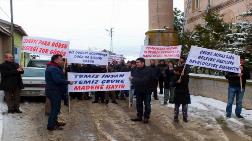 Köylüler Maden Şirketini Yürüyüşle Protesto Etti