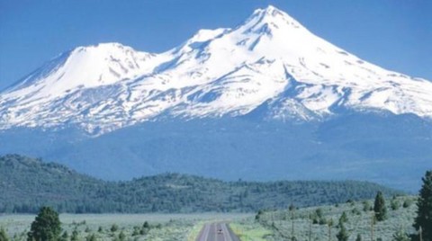 Everest’in Altını Deliyorlar