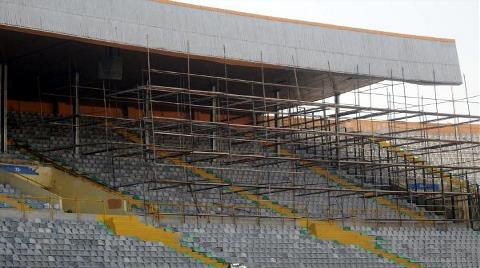 İzmir Atatürk Stadı'nda Çatı Yenileniyor