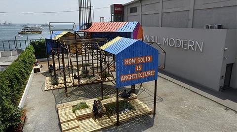 İstanbul Modern'in Bahçesi Artık Güneşe Duyarlı!