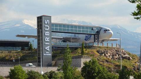 Airbus A 300 Restoran Oldu