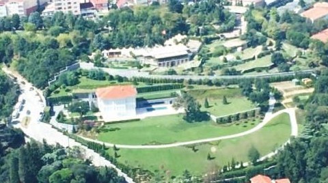 Zorlu'nun Havuzlu Villasına Keşif