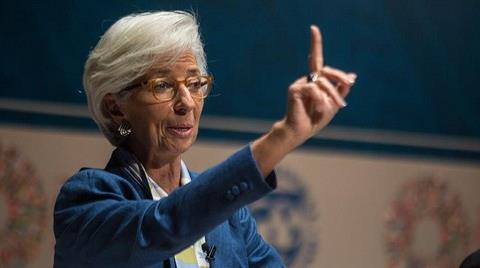 Lagarde'den İklim Değişikliği Çıkışı: Tavuklar gibi Közleneceğiz