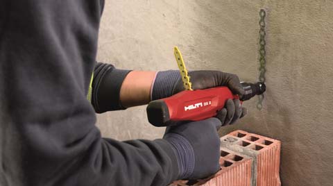 Hilti'nin Yeni Ürünü: Barutlu Çivi Çakma Tabancası