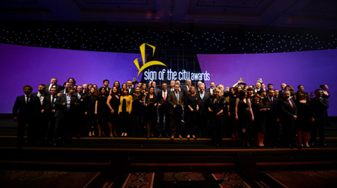 Sign of the City Awards 2015'te Ödüller Sahiplerini Buldu Sign of the City Awards 2015'te Ödüller Sahiplerini Buldu