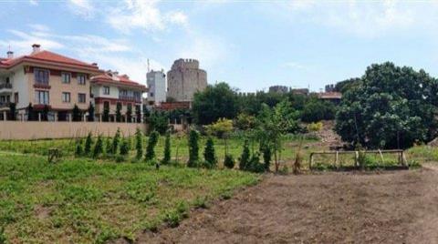 Belediye Yedikule'nin Peşini Bırakmıyor