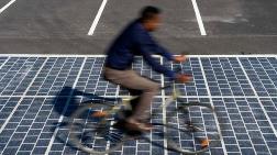 Fransa'da 'Güneş Enerjili' Yollar Yapılıyor