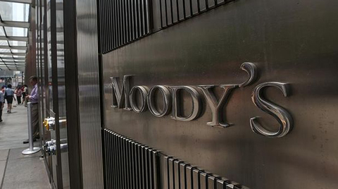 Moody's'den Körfez Ülkelerine Bütçe Açığı Uyarısı