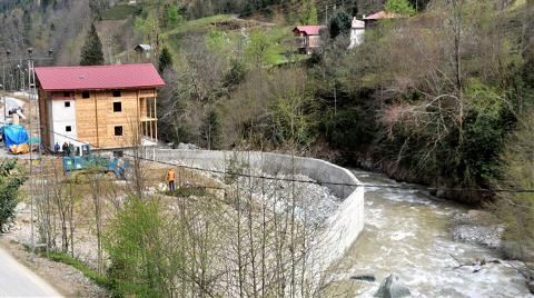 Rize’de Taşkın Koruma Duvarı Tartışması